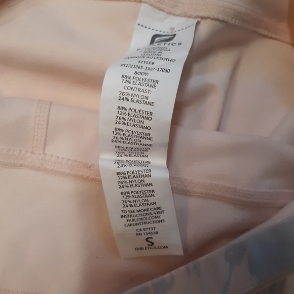 Fabletics - Picture 4 of 6